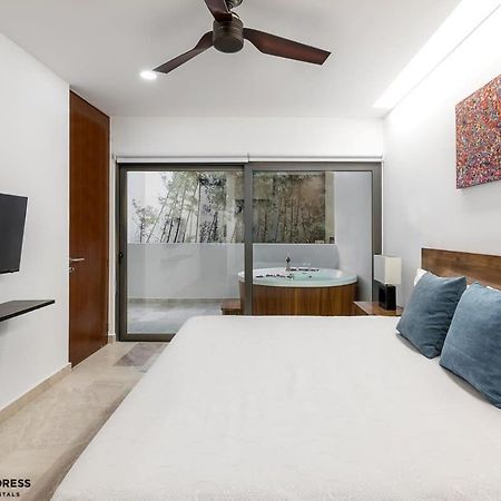 Trendy 1 Bedroom Apartment In Cruz Con Mar Brand New Building Playa del Carmen Eksteriør bilde