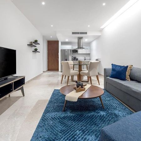 Trendy 1 Bedroom Apartment In Cruz Con Mar Brand New Building Playa del Carmen Eksteriør bilde