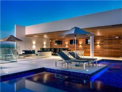 Trendy 1 Bedroom Apartment In Cruz Con Mar Brand New Building Playa del Carmen Eksteriør bilde