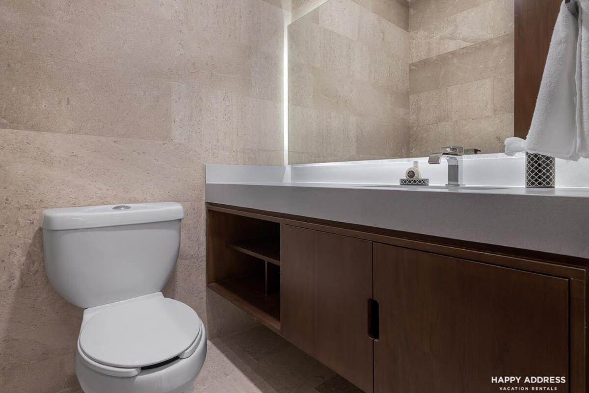 Trendy 1 Bedroom Apartment In Cruz Con Mar Brand New Building Playa del Carmen Eksteriør bilde