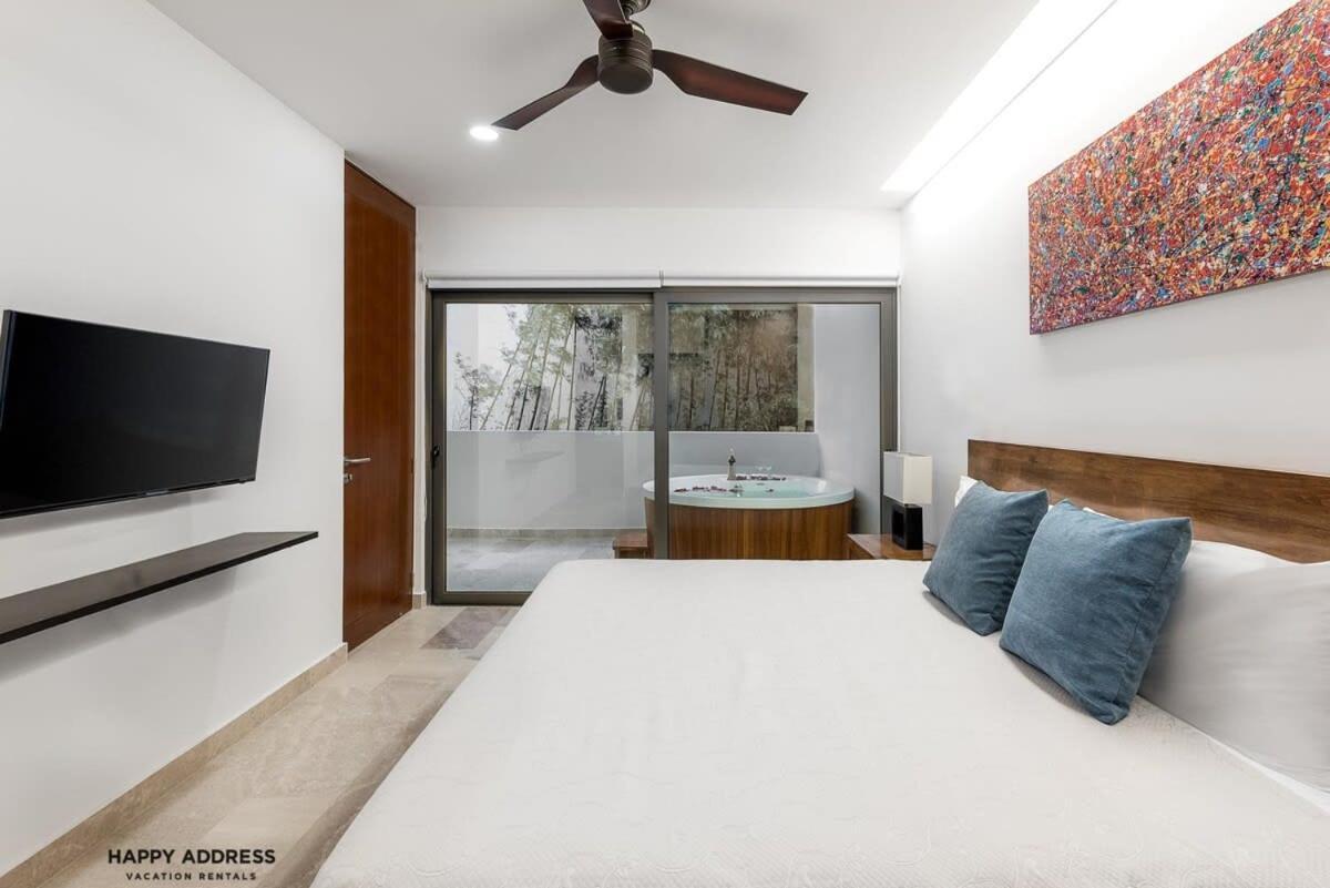 Trendy 1 Bedroom Apartment In Cruz Con Mar Brand New Building Playa del Carmen Eksteriør bilde