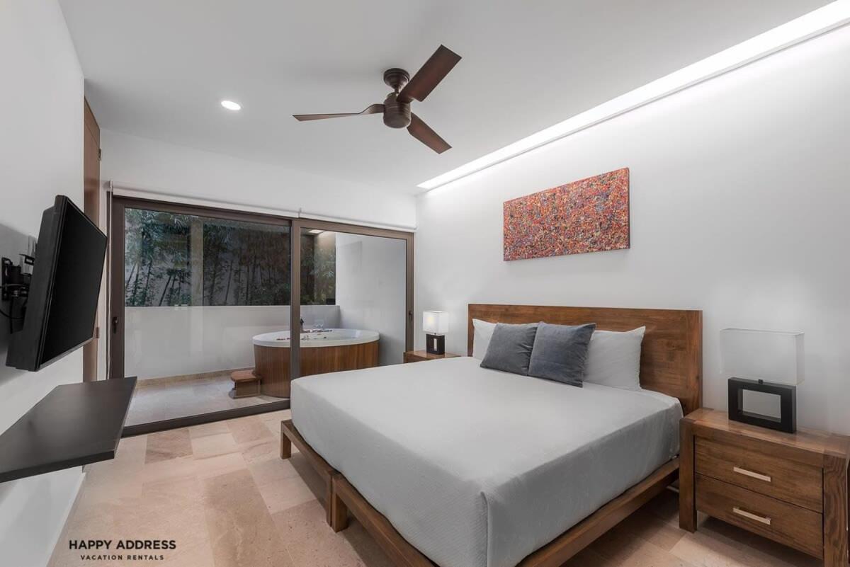 Trendy 1 Bedroom Apartment In Cruz Con Mar Brand New Building Playa del Carmen Eksteriør bilde